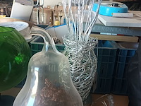 Lot 7 - decoratieve vazen. 5 stuks - afbeelding 4 van  4