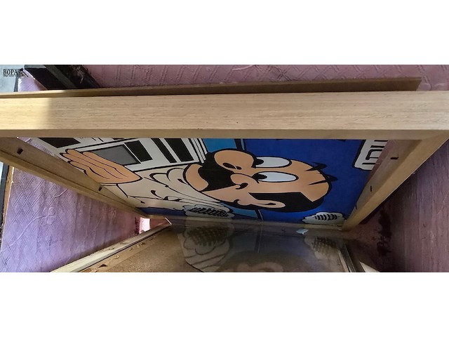 Lot 7 - diverse kaders in kist ong 7 stuks - afbeelding 9 van  10