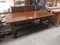 Lot 7 - eiken tafel