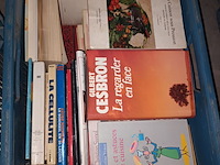 Lot 7 - franstalige boeken. 3 bakken - afbeelding 4 van  5