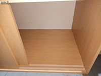 Lot 7 - hangkastje met schuifdeuren - afbeelding 2 van  3