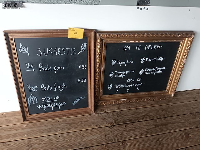 Lot 7 - krijtborden. 2 stuks - afbeelding 1 van  3