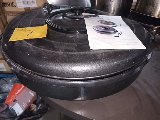 Lot 7 - party pan hendi - afbeelding 2 van  4