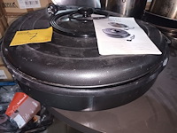 Lot 7 - party pan hendi - afbeelding 2 van  4