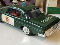 Lot 7 - polizei auto en jeep jimson. 2 stuks - afbeelding 10 van  10