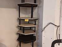 Lot 7 - presentatietafeltje. 8 stuks