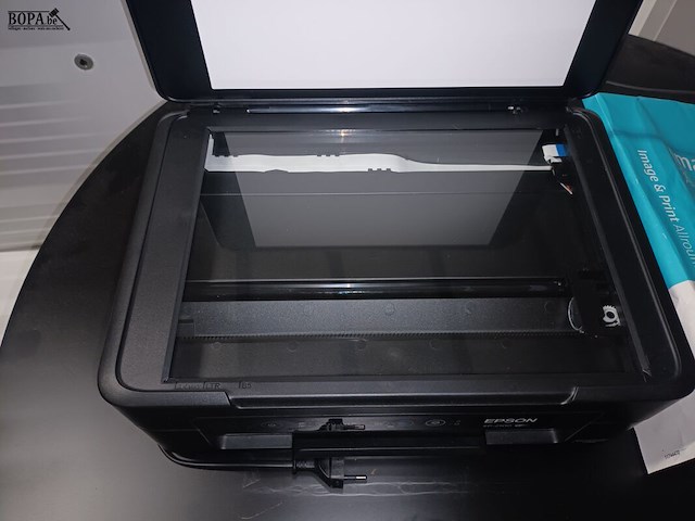 Lot 7 - printer epson en printpapier - afbeelding 3 van  4