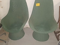 Lot 7 - rieten kuipzetels. 2 stuks