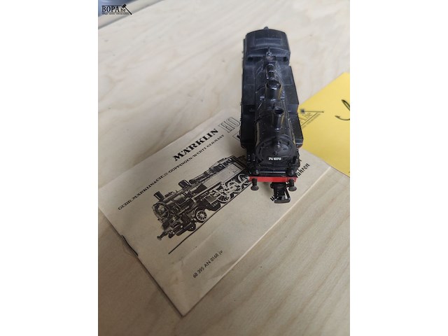 Lot 7 - stoomlocomotief - afbeelding 1 van  4