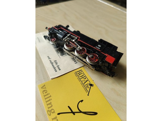 Lot 7 - stoomlocomotief - afbeelding 3 van  4