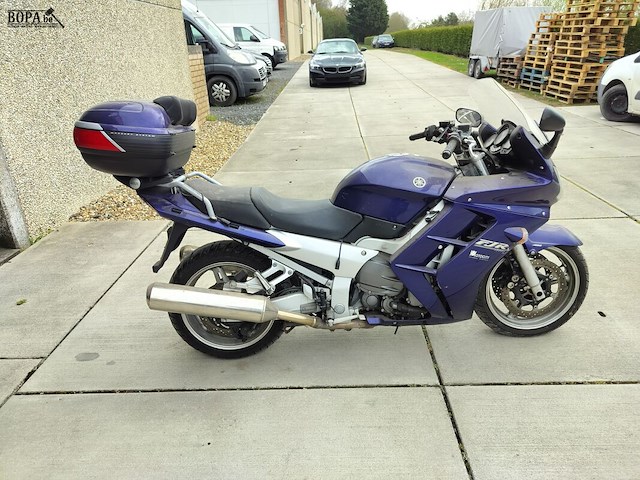 Lot 7 - yamaha fjr1300a (2005-chass.jyarp116000001695) - afbeelding 1 van  15