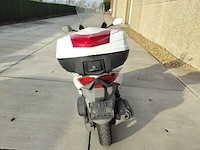 Lot 7 - yamaha yp125ra (2015-chass.vg5se684000003075) - afbeelding 11 van  17