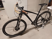 Lot 7 - zwarte mountainbike ktm - afbeelding 4 van  6