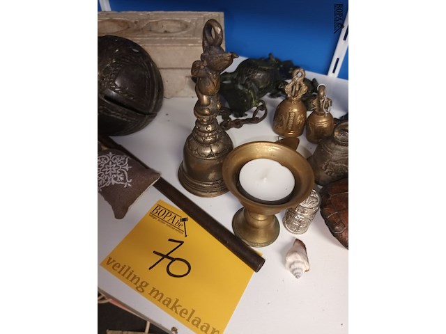 Lot 70 - decoratie en bellen. 16 stuks - afbeelding 6 van  7
