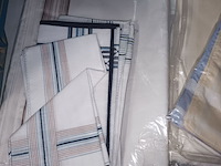 Lot 70 - divers textiel. 15 stuks - afbeelding 7 van  7