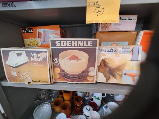 Lot 70 - groot lot retro keukentoestelen - collectorsitems - afbeelding 2 van  6