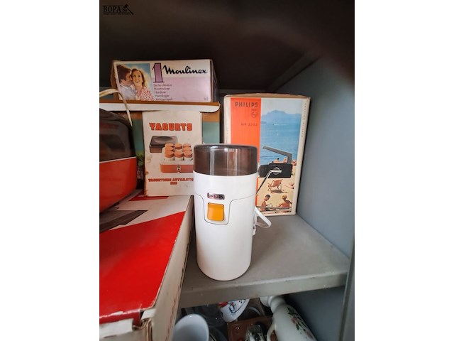 Lot 70 - groot lot retro keukentoestelen - collectorsitems - afbeelding 4 van  6