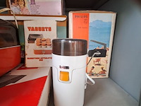 Lot 70 - groot lot retro keukentoestelen - collectorsitems - afbeelding 4 van  6