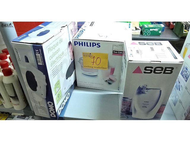 Lot 70 - kookplaat + fruitpers + blikopener nieuw - afbeelding 1 van  4