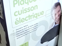 Lot 70 - kookplaat + fruitpers + blikopener nieuw - afbeelding 4 van  4