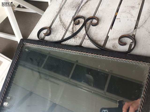 Lot 70 - metalen tuinspiegel - afbeelding 3 van  3