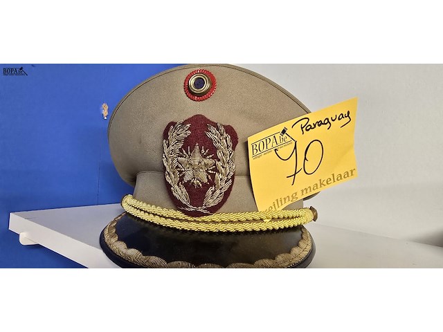 Lot 70 - paraquay 1 kepie - afbeelding 1 van  2