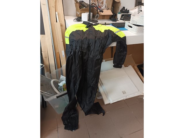 Lot 70 - regenpak seca - afbeelding 4 van  4