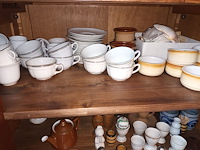 Lot 70 - servies en huisraad - afbeelding 5 van  12