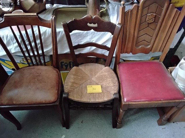 Lot 70 - trio antieken stoelen - afbeelding 1 van  1