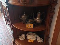 Lot 71 - antieke dressoir kast - afbeelding 4 van  13