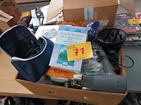 Lot 71 - badkamerbenodigdheden. 1 doos - afbeelding 1 van  5