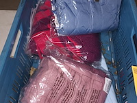 Lot 71 - dameskledij - afbeelding 2 van  6