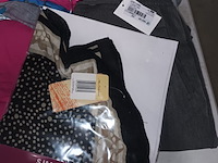 Lot 71 - dameskledij - afbeelding 3 van  6