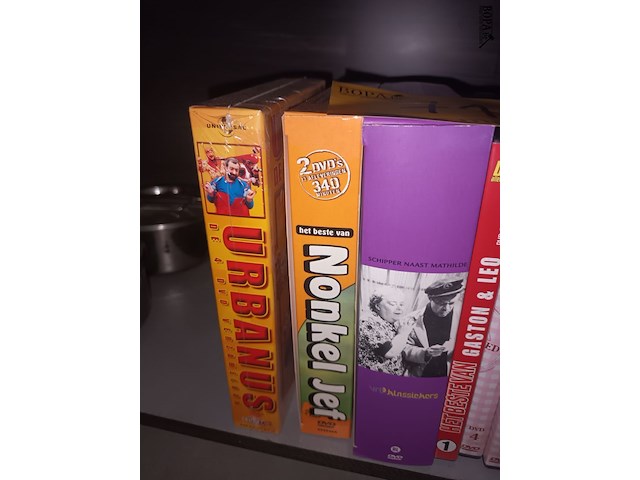 Lot 71 - dvd’s. 17 stuks - afbeelding 4 van  4