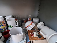 Lot 71 - groot lot retro keukenbenodigdheden - afbeelding 3 van  3