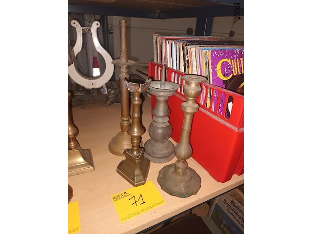 Lot 71 - kandelaars en gasbrander - afbeelding 1 van  3