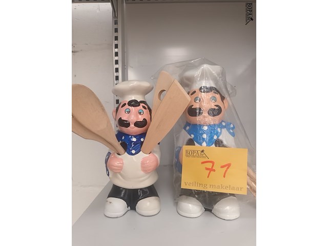 Lot 71 - keukenhouders. 2 stuks - afbeelding 1 van  3