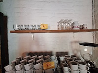 Lot 71 - koffie- en theeservies - afbeelding 2 van  5