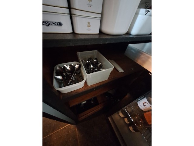 Lot 71 - koffie- en theeservies - afbeelding 5 van  5
