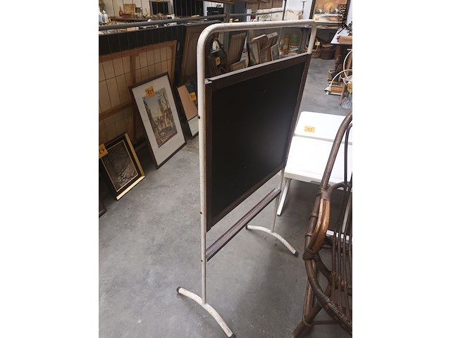 Lot 71 - krijtbord - afbeelding 3 van  3