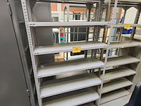 Lot 71 - metalen dominorek - afbeelding 1 van  2