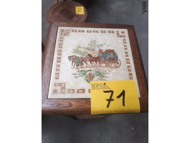 Lot 71 - plantenstaander paardenkoets - afbeelding 2 van  3