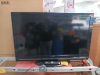 Lot 71 - salora lcd tv - afbeelding 1 van  2