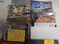 Lot 71 - trix 360° street auto's, 2 verpakkingen - afbeelding 1 van  4