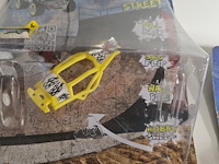 Lot 71 - trix 360° street auto's, 2 verpakkingen - afbeelding 4 van  4