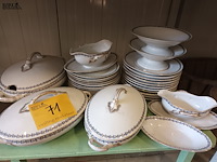 Lot 71 - vintage servies. 31 stuks - afbeelding 1 van  4