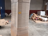 Lot 710 - kartonnen beschermhoeken. 2 pakken - afbeelding 1 van  2