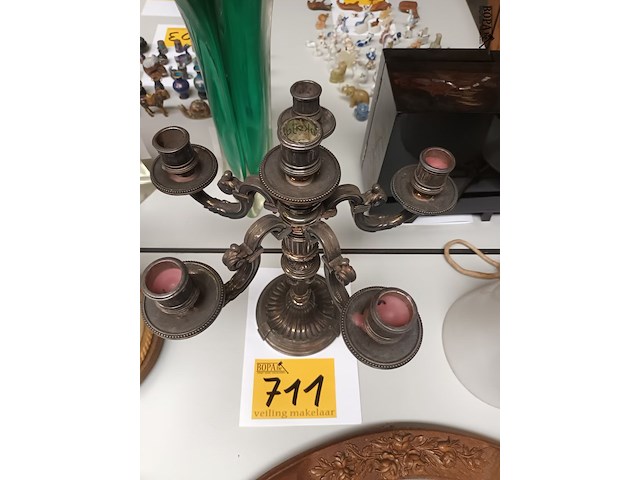 Lot 711 - verzilverde kandelaar christofle - afbeelding 3 van  3