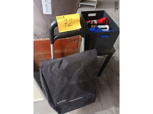 Lot 72 - boodschappen trolley - afbeelding 1 van  3