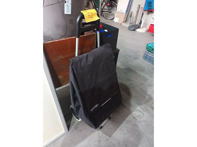 Lot 72 - boodschappen trolley - afbeelding 2 van  3